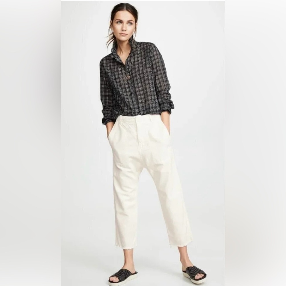 Nili Lotan Woman’s Luna Pants in Eggshell. Size 2. Excellent Condition.